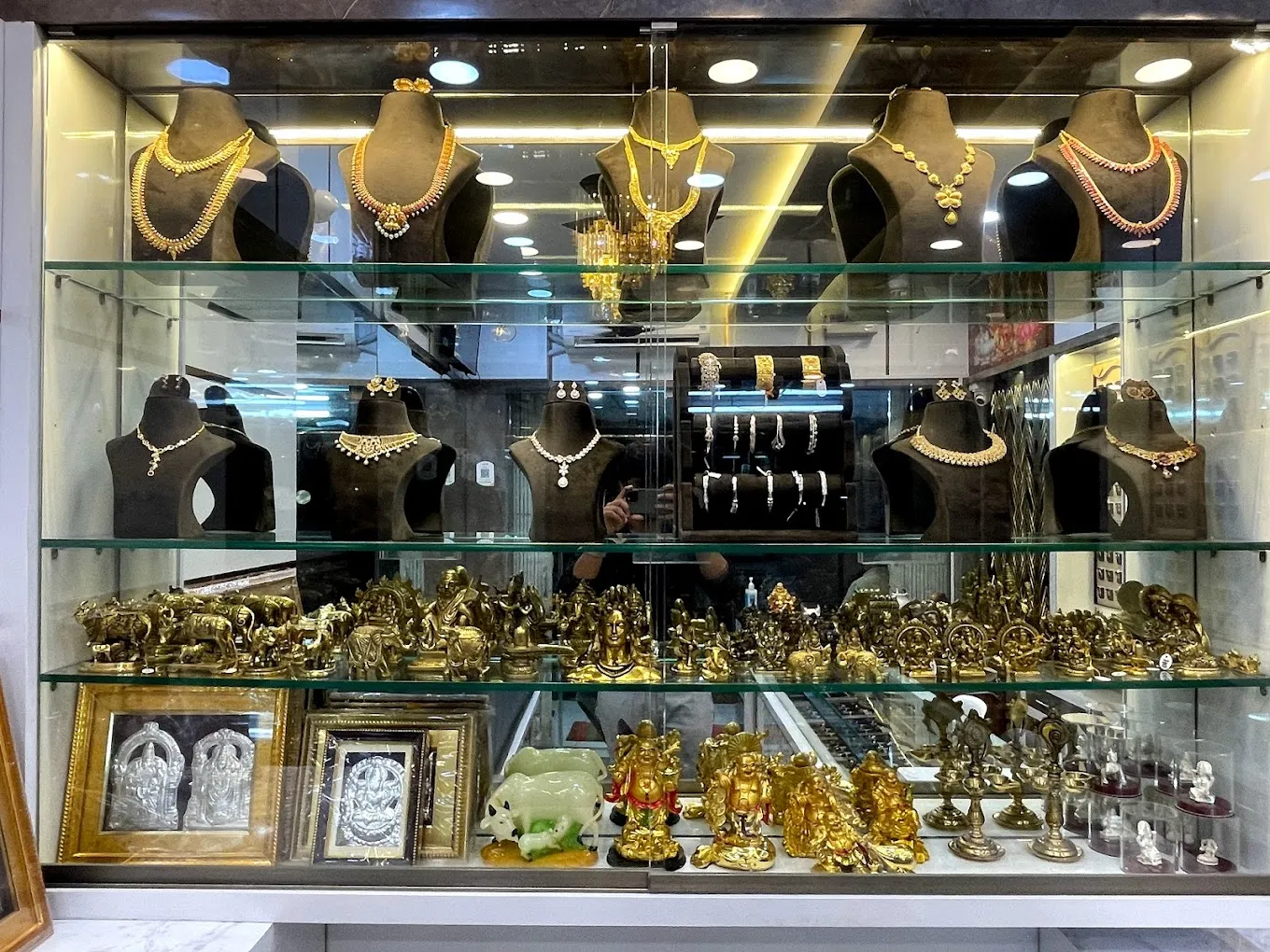 SHREE JEWELLERS
